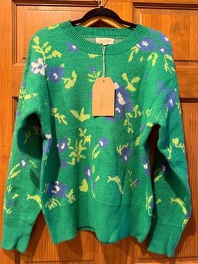 NWT! Sz L Green Floral Crewneck Sweater